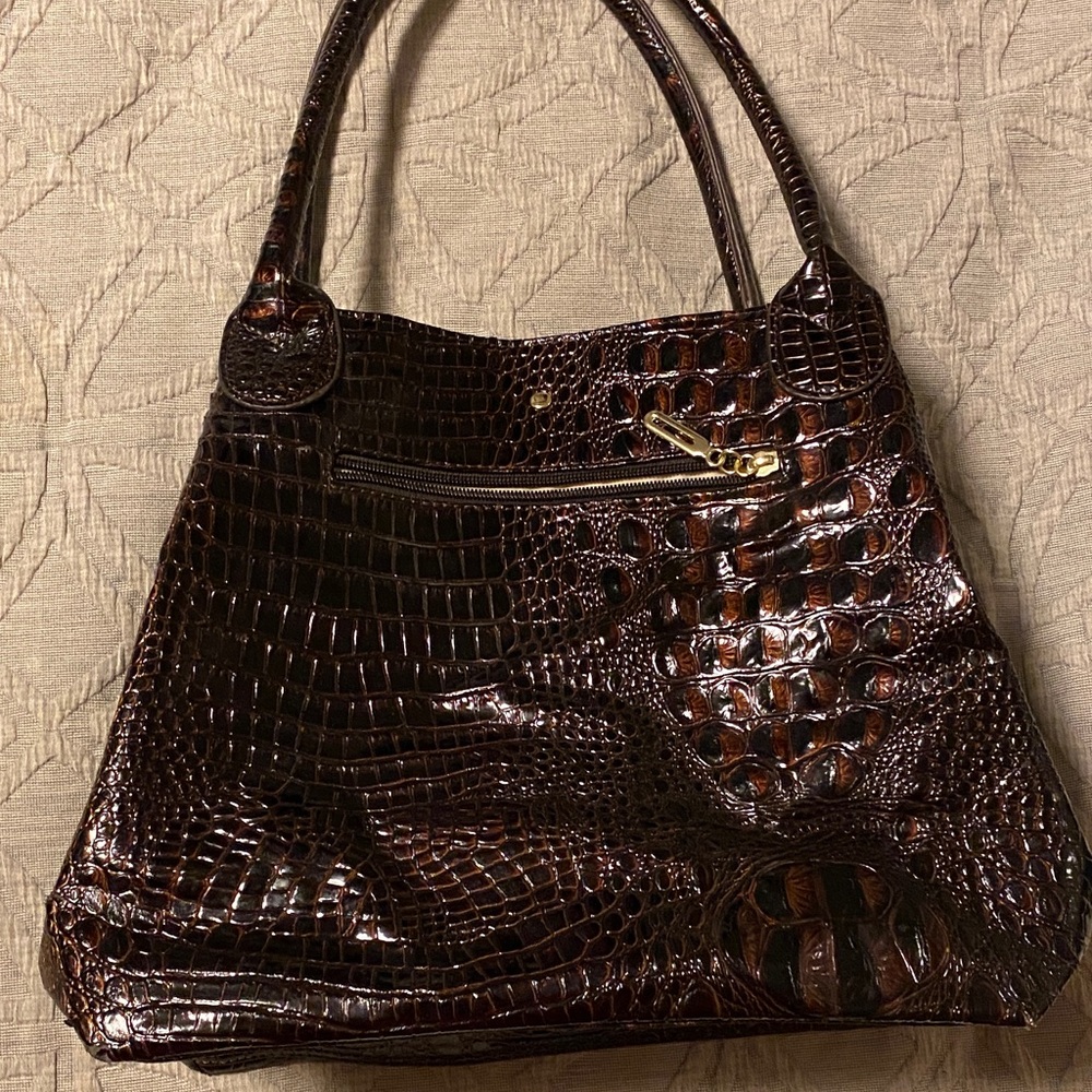 *Elegant Brown Crocodile-Embossed Women's Bag